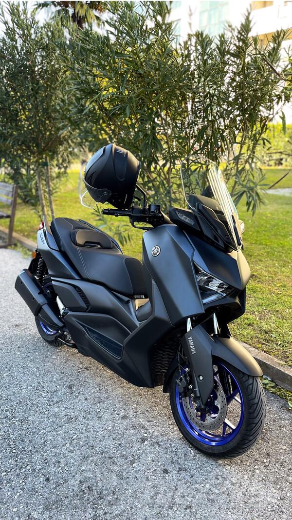 Yamaha - X MAX 300