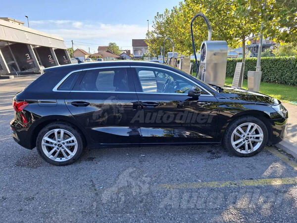 Audi - A3 - A3 TFSI 35 MHEV S tronic sportback