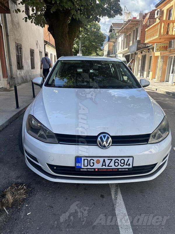 Volkswagen - Golf 7 - 1.2 TSI trendline