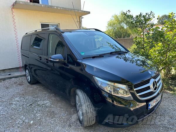 Mercedes Benz - V220D