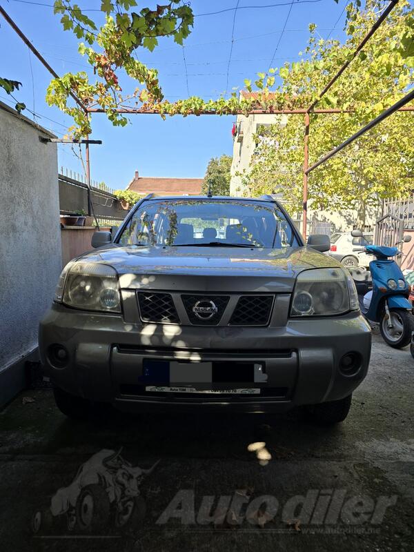 Nissan - X-Trail - 2.2 dci