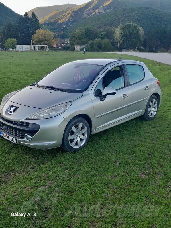 Peugeot - 207 - 1.6HDI