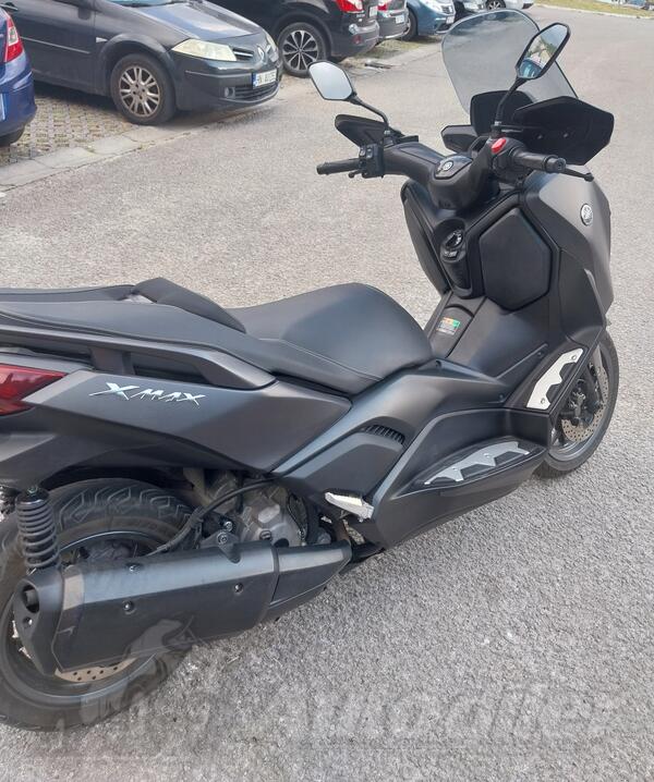Yamaha - X-max 300