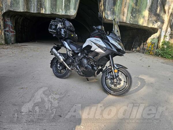 Kawasaki - versys 650 abs