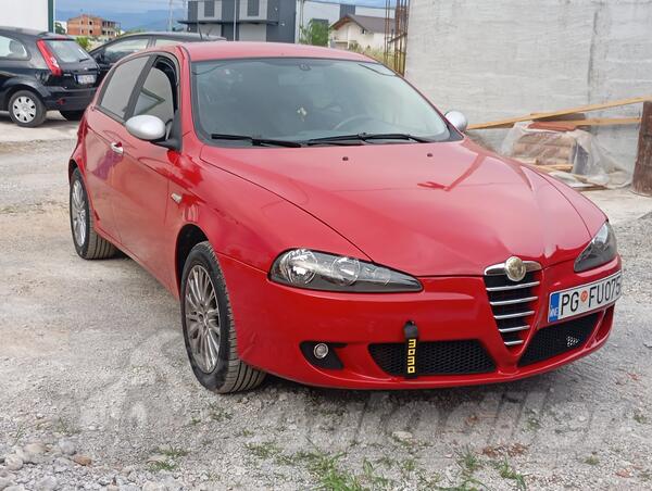 Alfa Romeo - 147 - TS