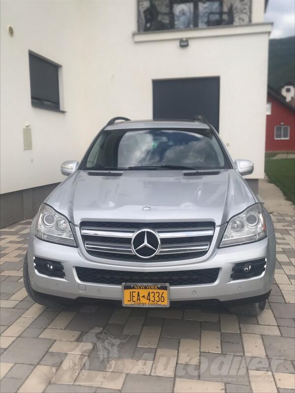 Mercedes Benz - GL 320