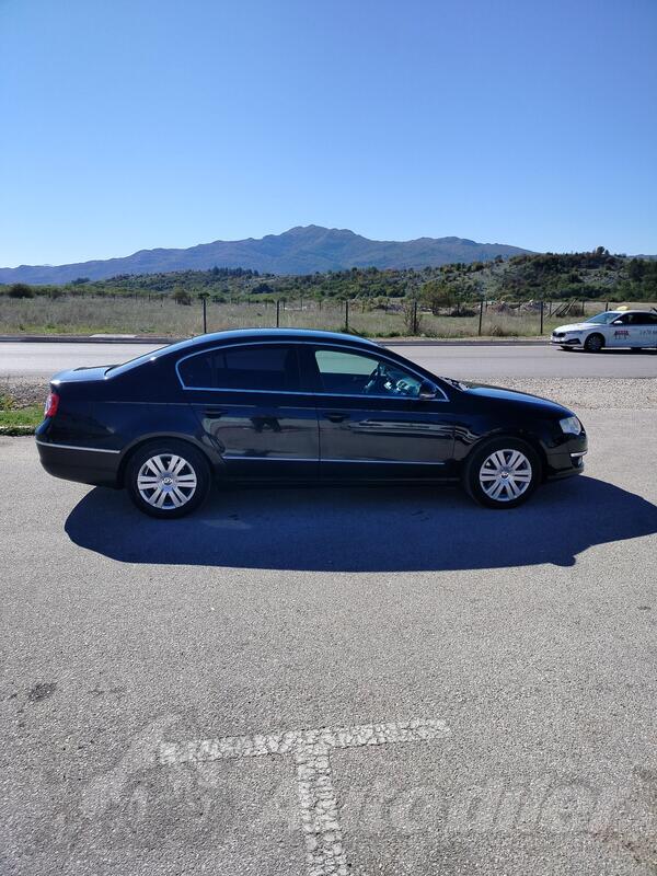 Volkswagen - Passat - 1.9 Tdi 77kw