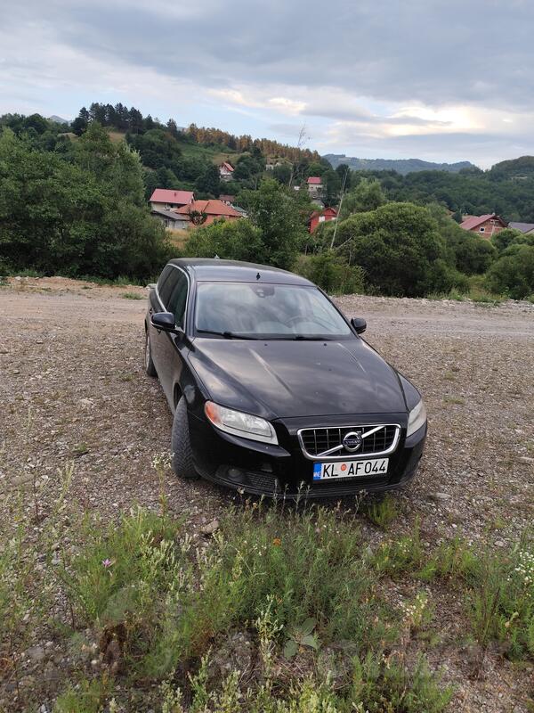 Volvo - V70 - 2.0