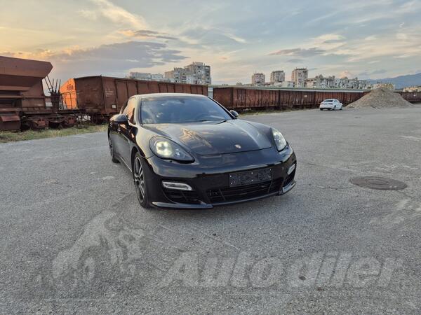 Porsche - Panamera - Panamera GTS