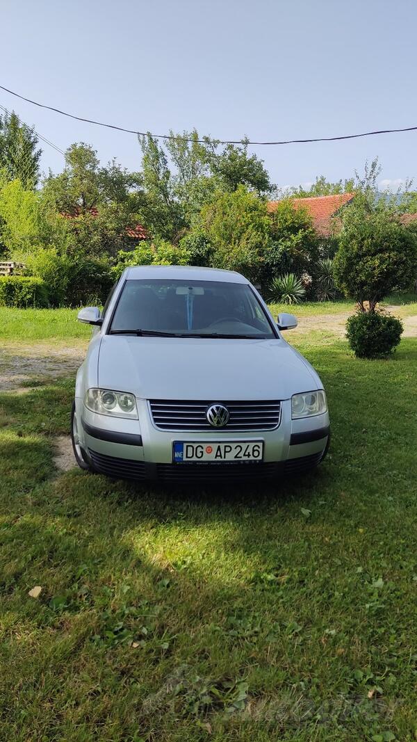 Volkswagen - Passat - b5.5