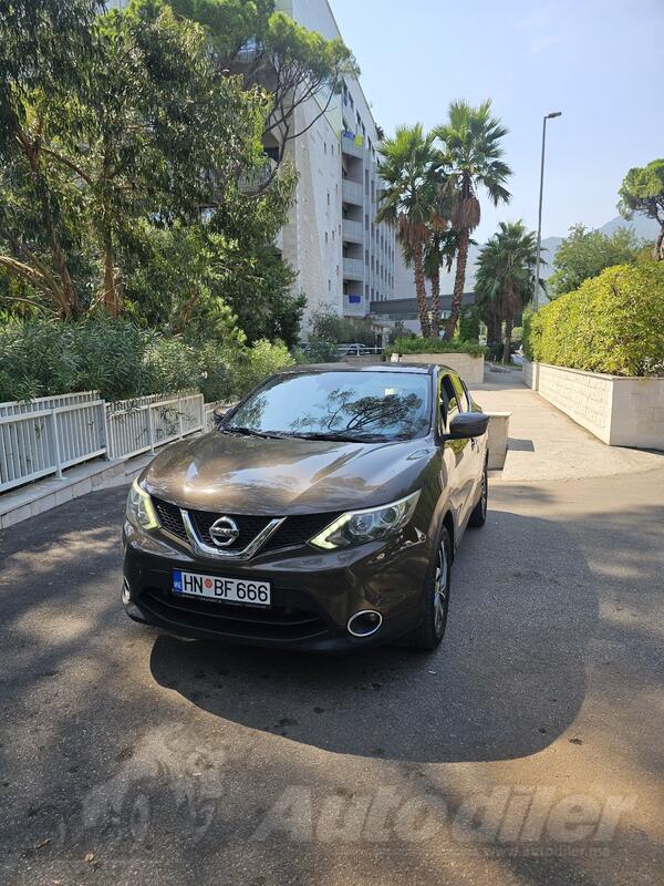 Nissan - Qashqai - 1.6