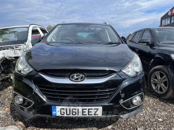 Hyundai - iX35 PREMIUM 2.0 D in parts