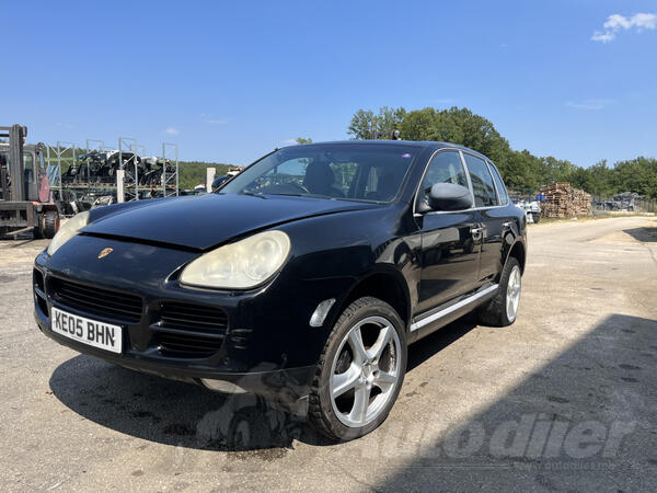 Porsche - Cayenne 3.2 in parts