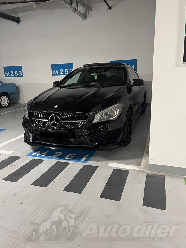 Mercedes Benz - CLA 220