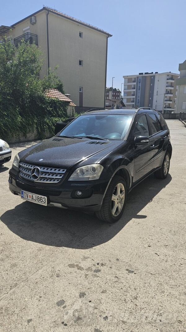 Mercedes Benz - ML 320