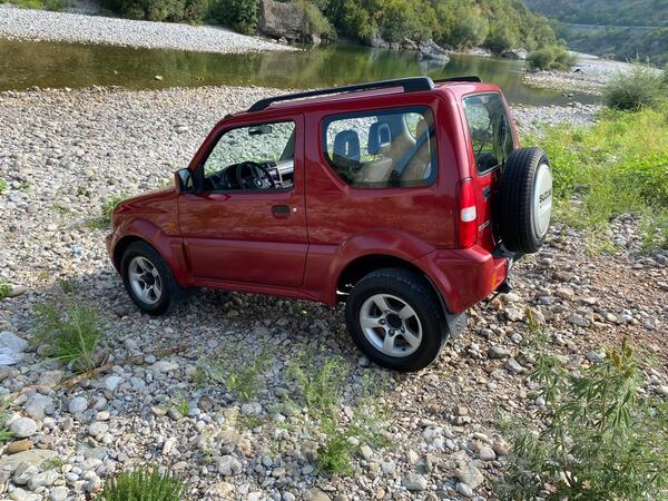 Suzuki - Jimny