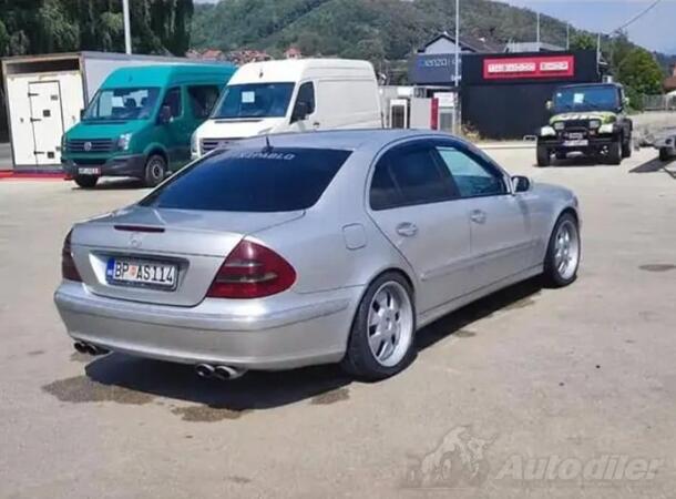 Mercedes Benz - 270 - 2.7cdi