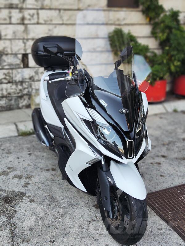 Kymco - downtown