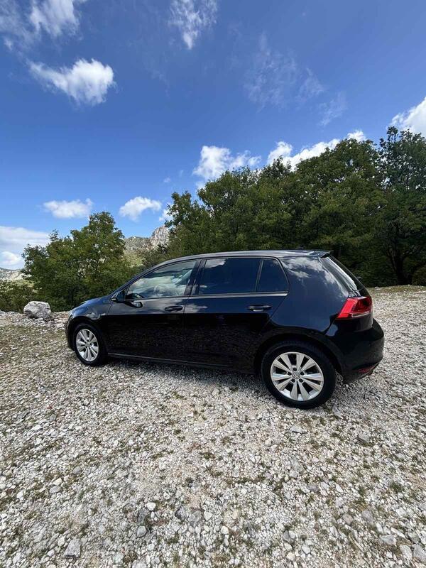 Volkswagen - Golf 7 - 1.6