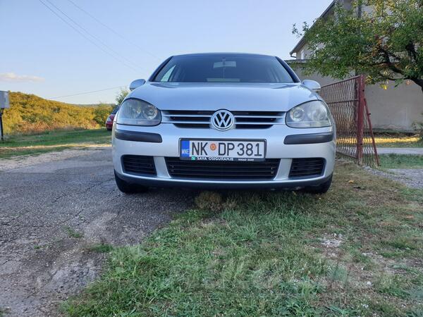 Volkswagen - Golf 5 - 1.9 TDI