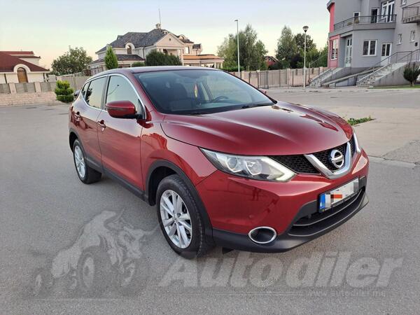 Nissan - Qashqai - 1.5 dci