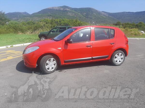 Dacia - Sandero - 1.4  MPI