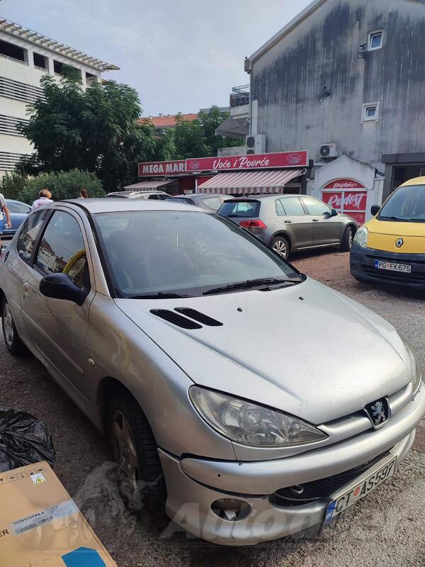 Peugeot - 206 - 1.4 hdi