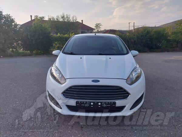 Ford - Fiesta - 1.6