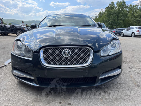 U djelovima Jaguar - XF V6