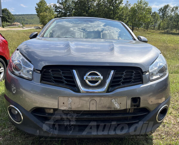 U djelovima Nissan - Qashqai 2.0 N-TEC