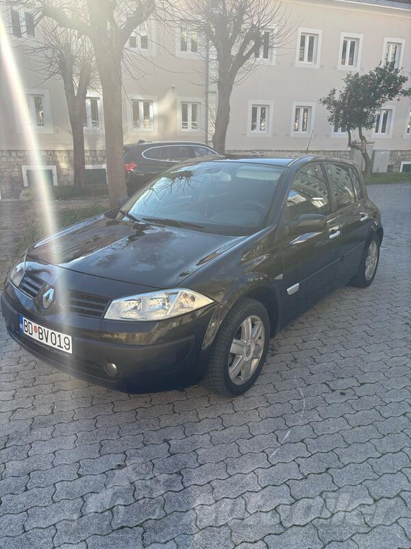 Renault - Megane - 1.9