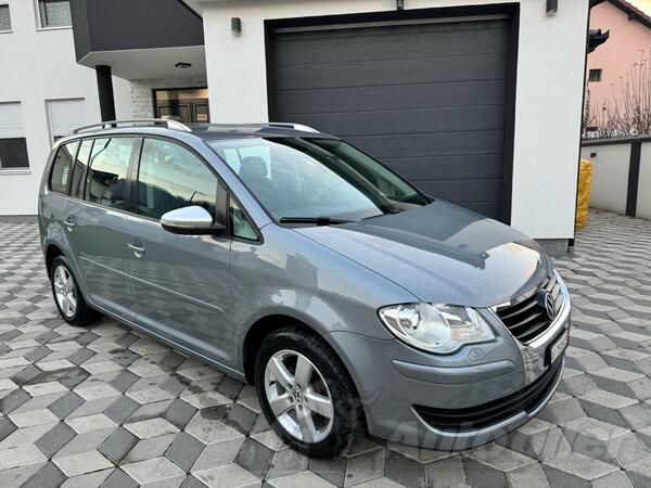 Volkswagen - Touran - 1.4 TSI