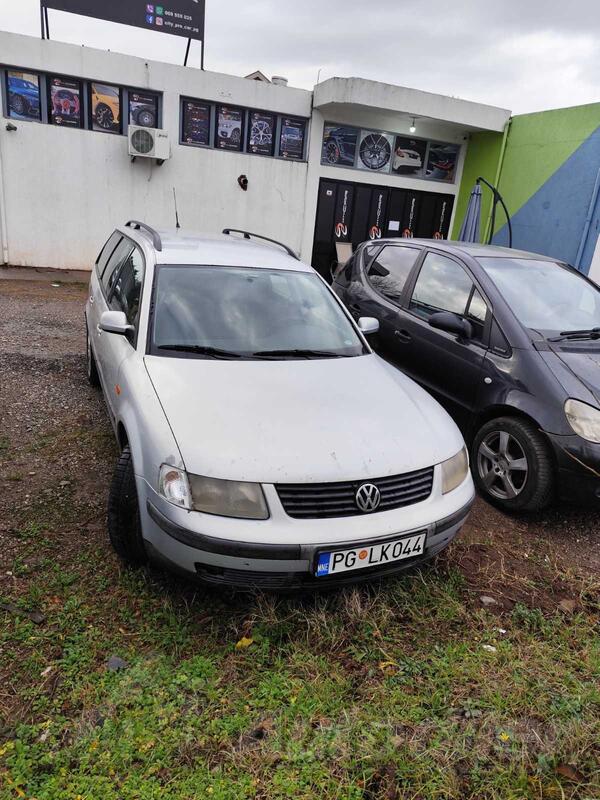 Volkswagen - Passat