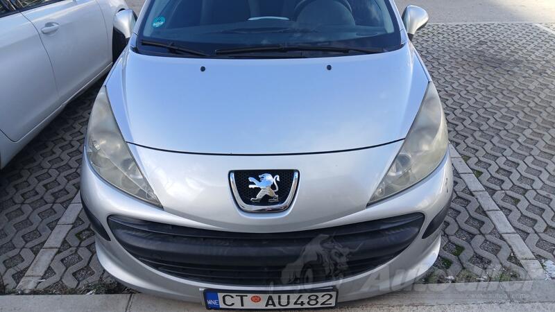 Peugeot - 207 - 1.6 hdi 206