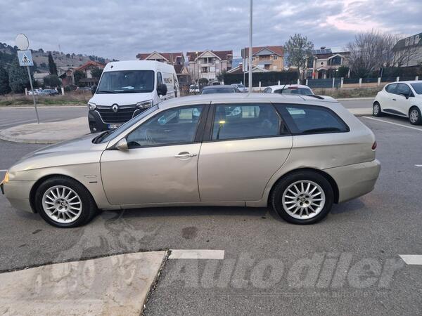 Alfa Romeo - 156 - 1.9