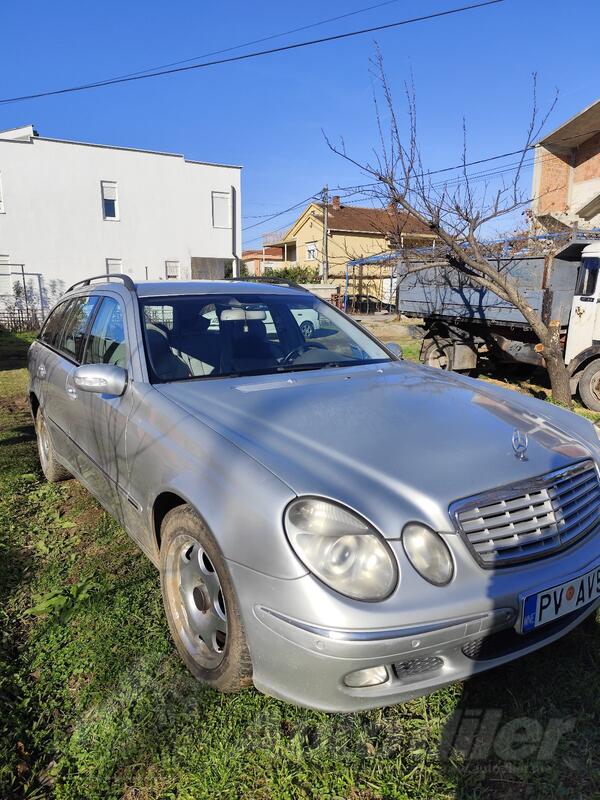 Mercedes Benz - 220 - 220cdi