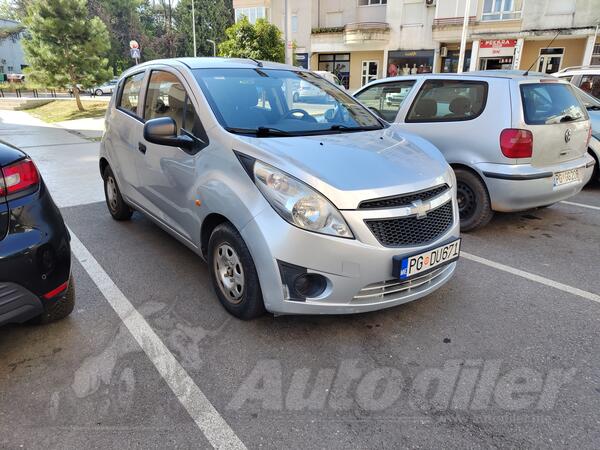 Chevrolet - Spark - 1.0