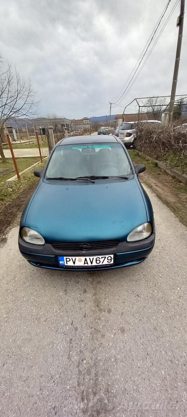 Opel - Corsa - 1.0