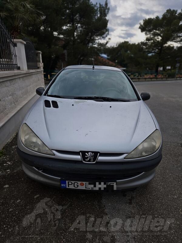 Peugeot - 206 - 1.2