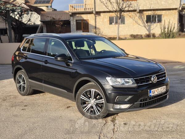 Volkswagen - Tiguan - 2.0 TDI