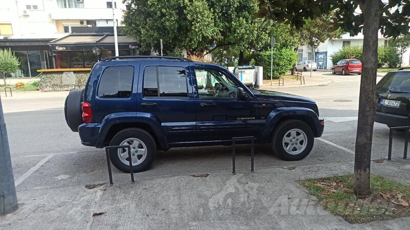 Jeep - Liberty - 2.8 crd