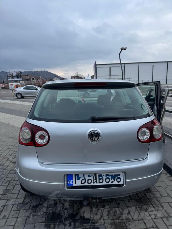 Volkswagen - Golf 5 - 1.9 TDI