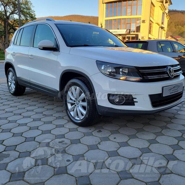 Volkswagen - Tiguan - 4x4
