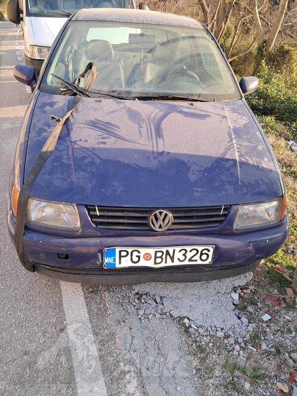 Volkswagen - Polo - 1.0