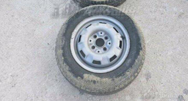 Fabričke - standard - Čelik felne