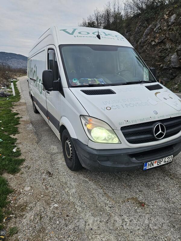 Mercedes Benz - sprinter  313
