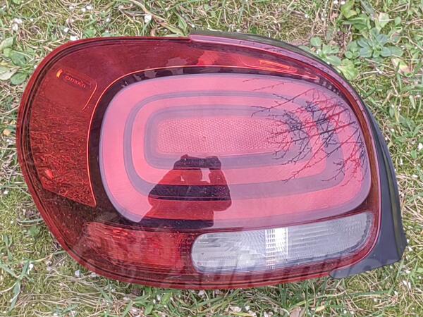 Lijevo stop svjetlo za Citroen - C3    - 2018