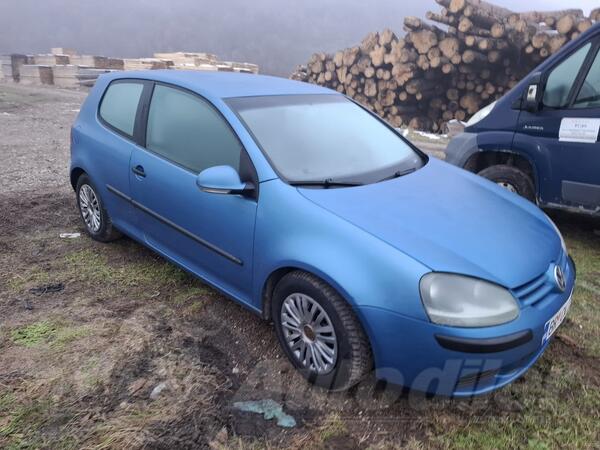 Volkswagen - Golf 5 - 19