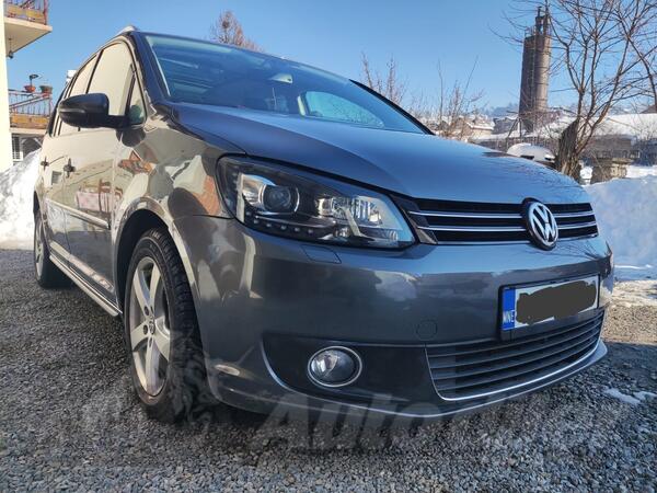 Volkswagen - Touran - 2.0 tdi