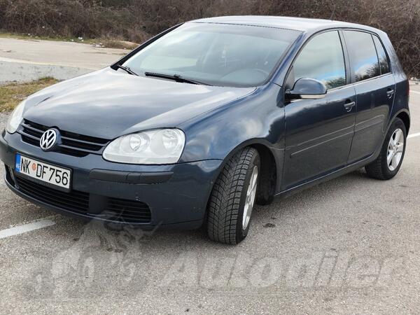 Volkswagen - Golf 5 - tdi